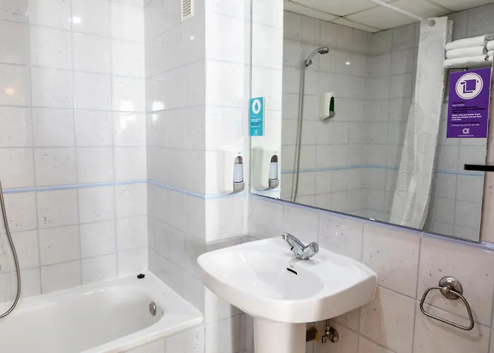 Отель Alda Centro