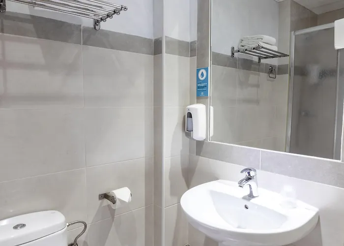 Отель Alda Centro *