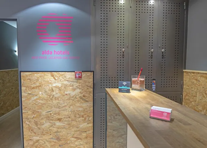 Отель Alda Centro *