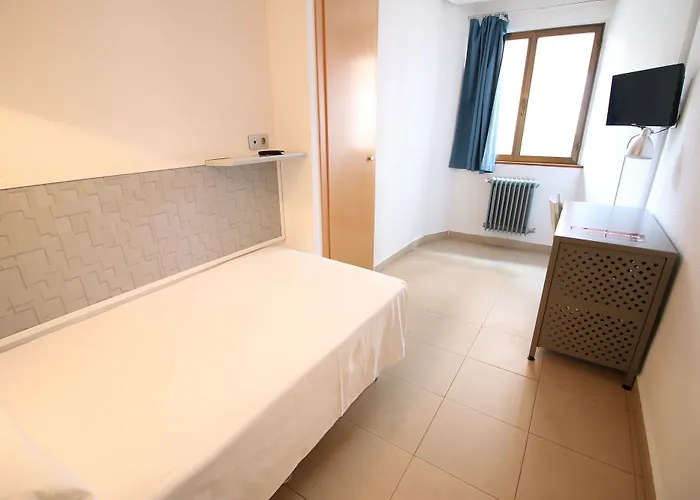 Отель Alda Centro *